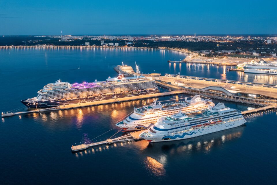 allinna Vanasadamasse rajatakse uus kaldaelektri lahendus, mis võimaldab kruiisilaevadel sadamas seistes kasutada keskkonnasäästlikumat kaldaelektrit.