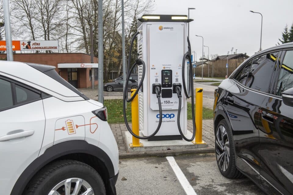 Coop ja Elektrum viivad kiirlaadijad ka väiksematesse asulatesse.