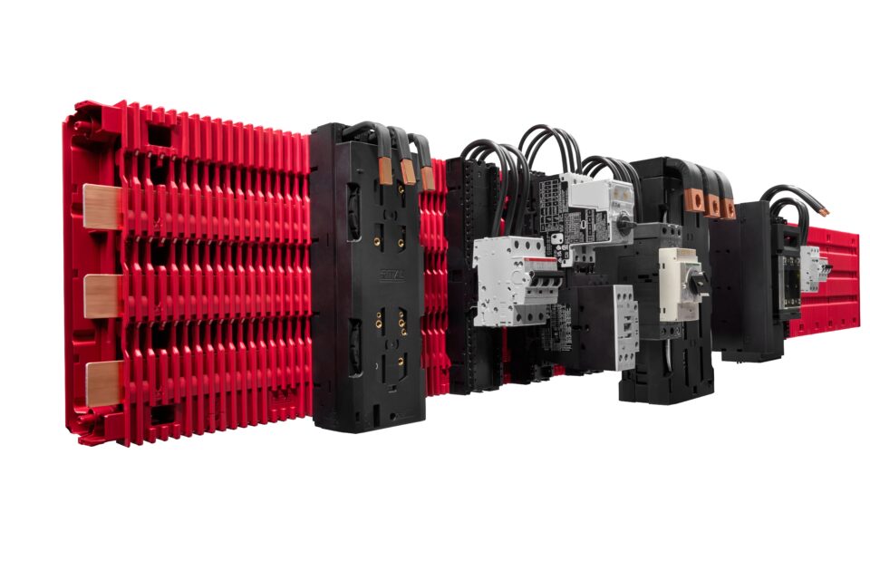 Rittal RiLineX modulaarne siinipõhine toitejaotuse platvorm.