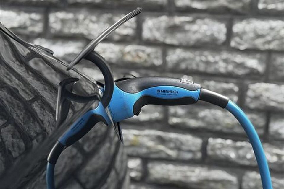 Kulu asemel tulu: laadimispunkte rajades teenitakse hoopis tulu linnaeelarvesse.