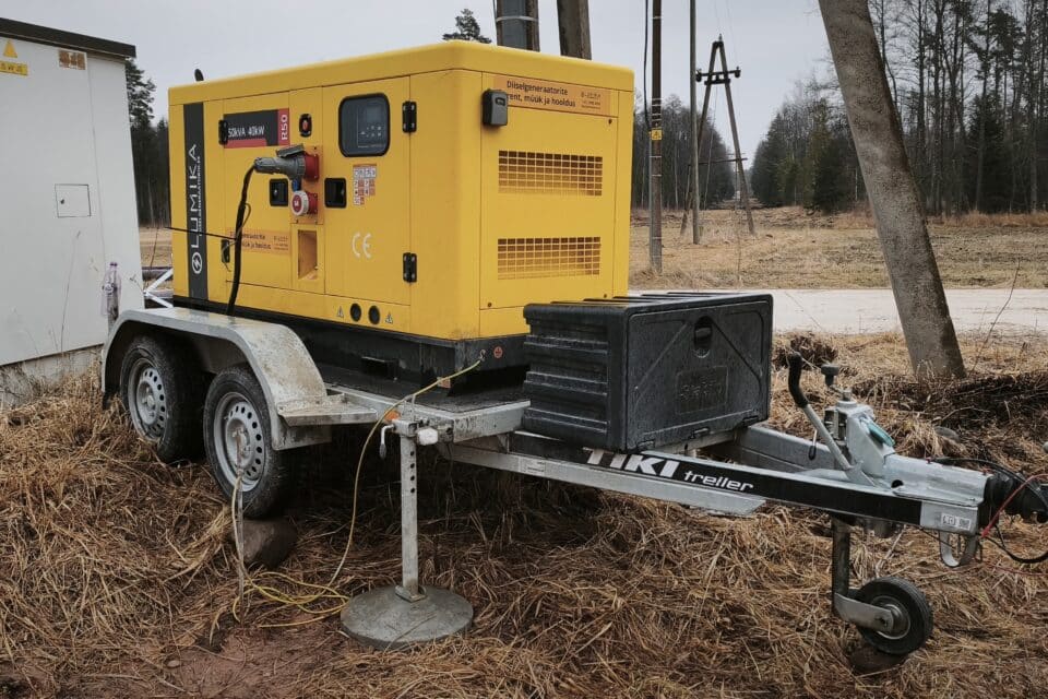 Lumika haagisel generaator toob elektri just sinna, kuhu vaja.