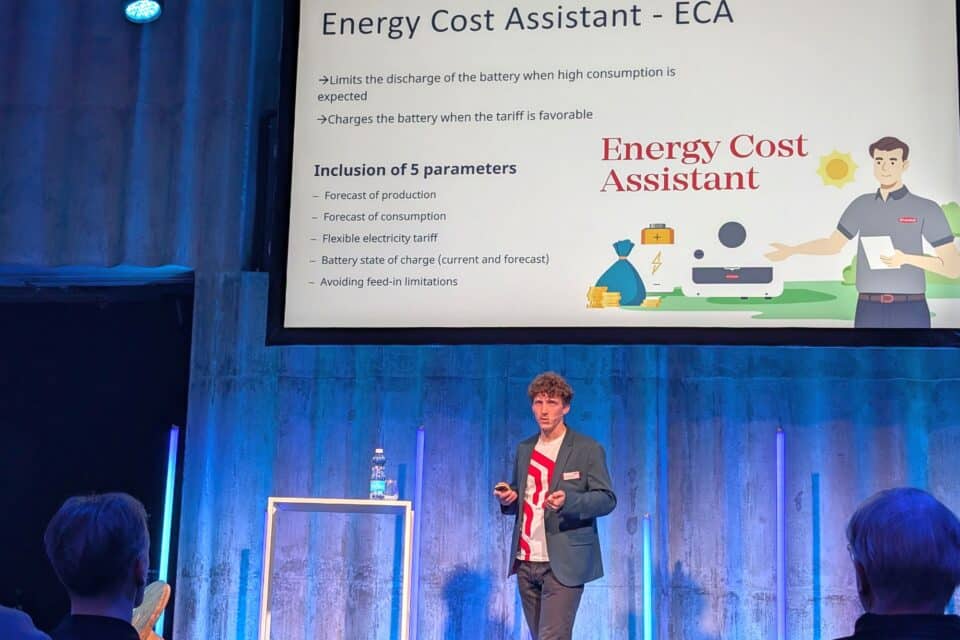 Fronius Internationali päikeseenergia tehniline konsultant Andrius Jančauskas näitas Heliforsi messil Electricity, kuidas klient saab oma energialahenduse tasuvusaega ise edukalt juhtida.