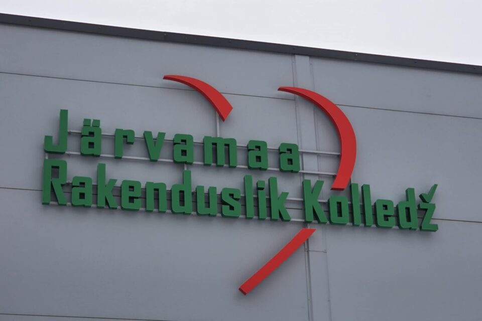 Järvamaa Rakendusliku Kolledži elektri- ja automaatikasüsteemide erialale kandideeris 53 inimest 26 kohale, kuid teistel elektrierialadel jätkub vabu kohti.