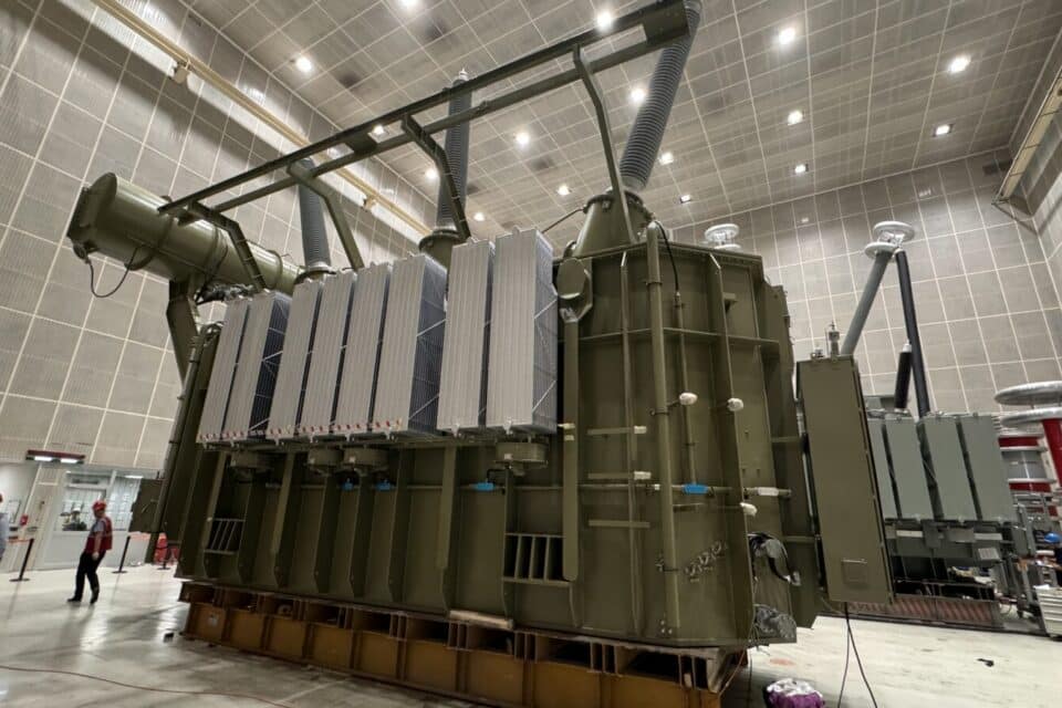 Energel Estonia tarnitud Tartu-Kiisa liini 330 kV jõutrafo.