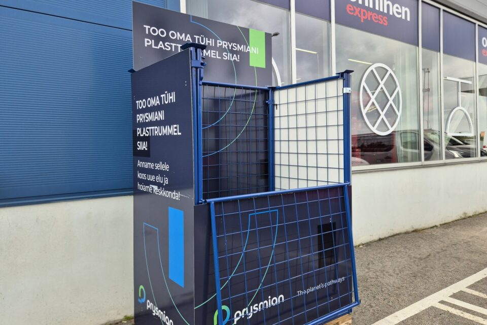 Prysmiani plasttrumli saab tasuta ära anda Expressides asuvatesse kogumiskonteineritesse.