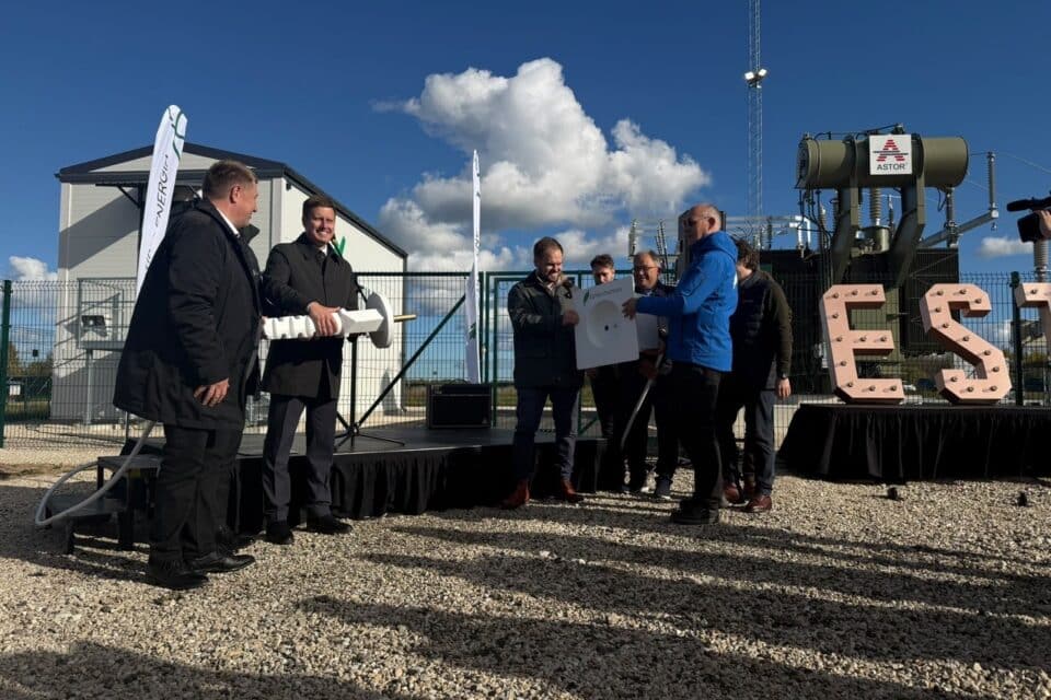 Täna, 7. oktoobril 2026 avatud Estiko Energia Raadi päikesepargis on 104 230 paneeli.